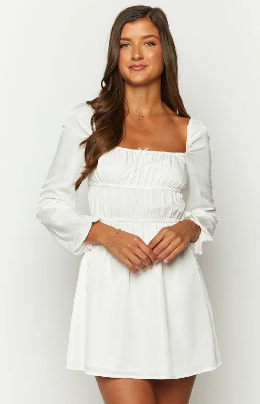 "Maxi dresses for women to wear in the fall"Sunnie White Long Sleeve Mini Dress