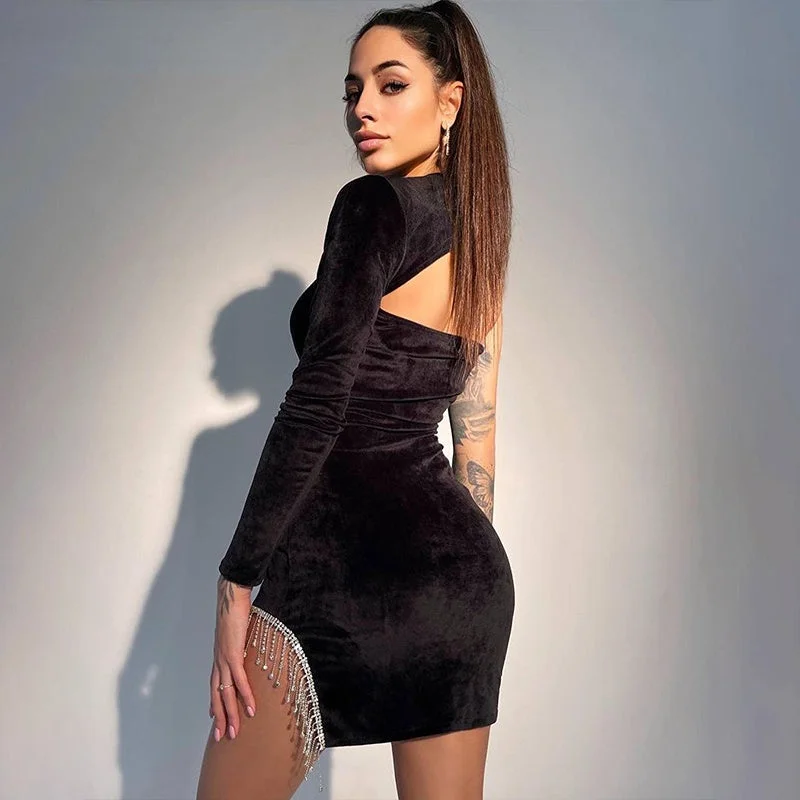 convertible mini dressesBerriesJam - Asymmetrical Tassel Velvet Hollow Out Mini Dress convertible mini dressesBerriesJam - Asymmetrical Tassel Velvet Hollow Out Mini Dress